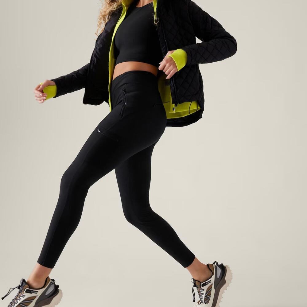 ATHLETA Headlands Hybrid Cargo Mid Rise Tights Pants Black 2